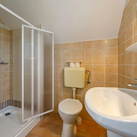 Casa vacanze Edina By Interhome Balatonszarszo